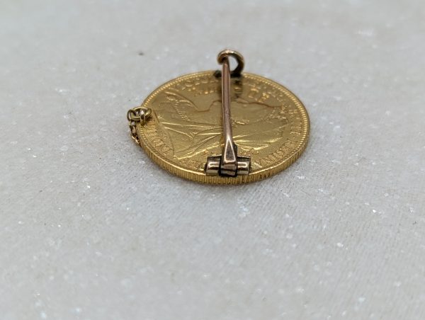 22CT Yellow Gold Full Sovereign Coin Pin (8.4gms) - BP354938 - Image 5