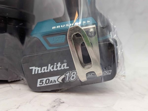 Makita 18V Impact Driver w/ 5Ah Battery and Charger - BP376663 - Image 3