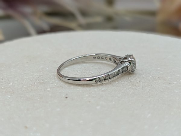 Lady's 18CT White Gold and Diamond Engagement Ring (2.57gms) - BP302647 - Image 3
