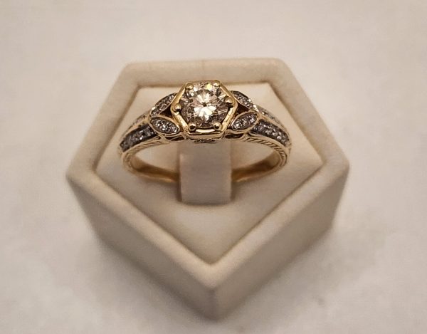 Valuated Ladies 14CT Yellow Gold Diamond Ring - IP332932 - Image 15