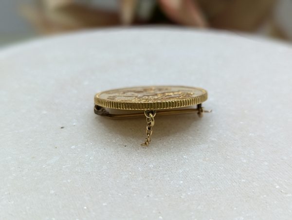 22CT Yellow Gold Full Sovereign Coin Pin (8.4gms) - BP354938 - Image 7