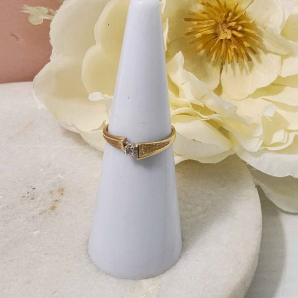 LADIES 9CT YELLOW GOLD RING #GN370815 - Image 8