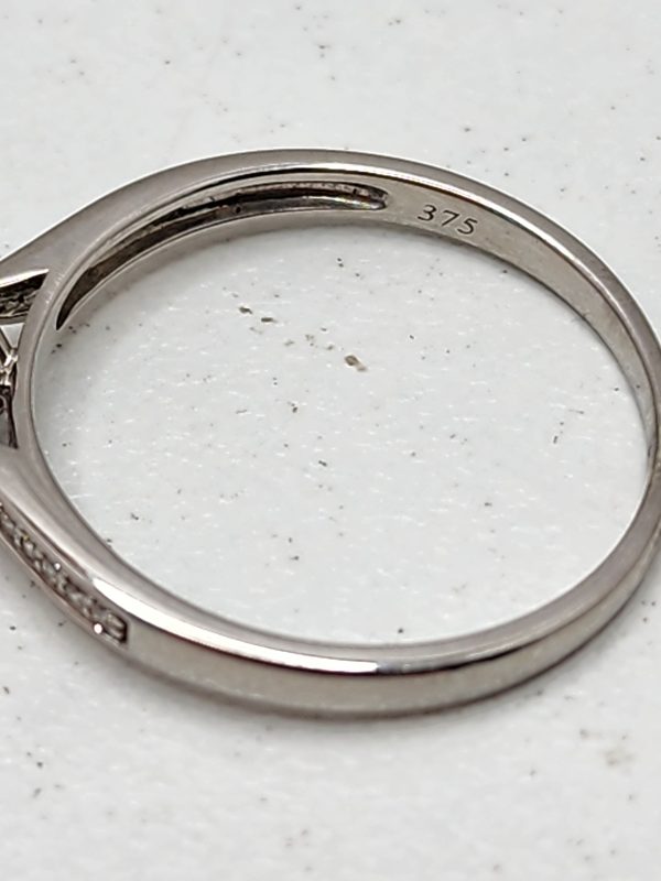 Ladies 9CT White Gold Diamond Ring - IP317552 - Image 2
