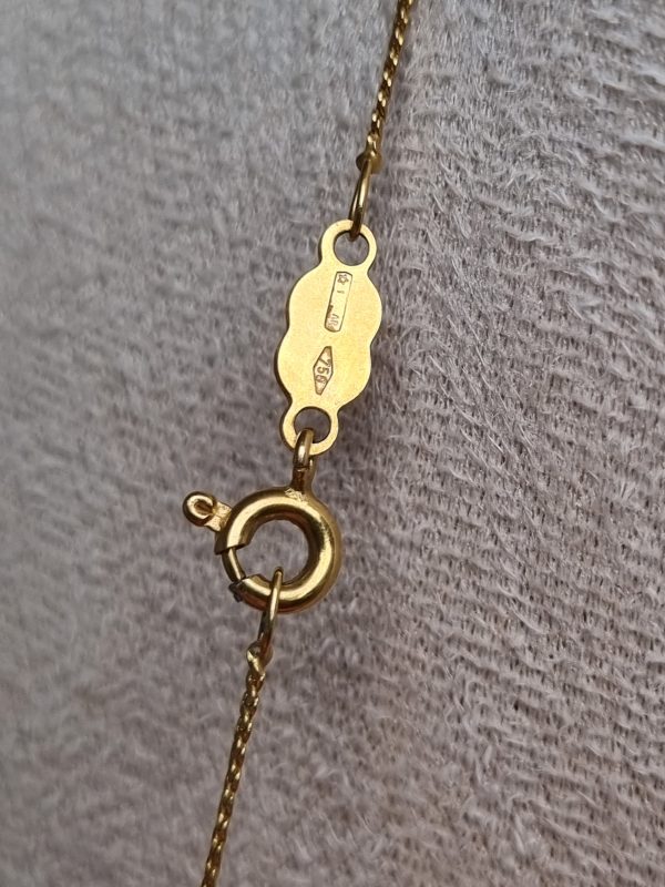 18ct Yellow Gold Necklace with Cubic Zirconia Pendant TW338825 - Image 4