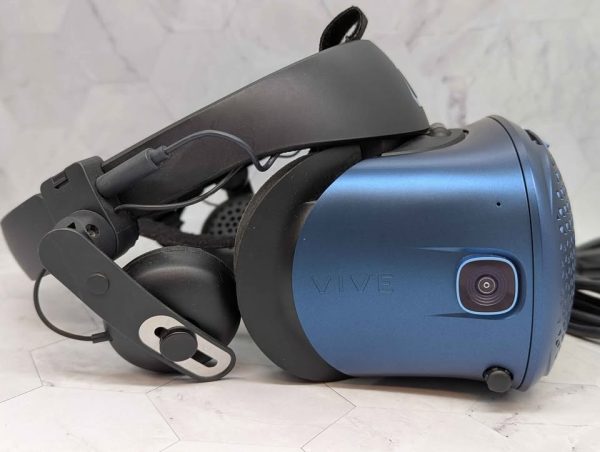 HTC Vive Cosmos Elite PC VR Headset (2Q2R100) - BP380010 - Image 3