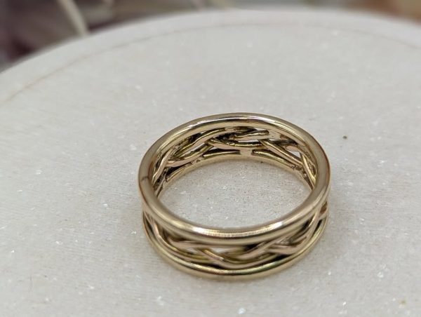 Unisex 9CT Yellow Gold Criss Cross Style Ring (8.0gms) - BP353889 - Image 7