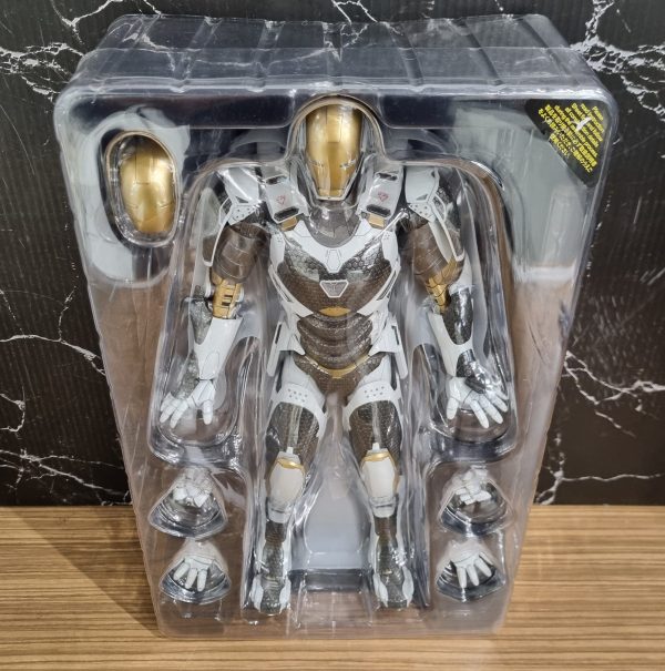 Hot Toys Iron Man Mark XXXIX Starboost Figure TW351826-1 - Image 7