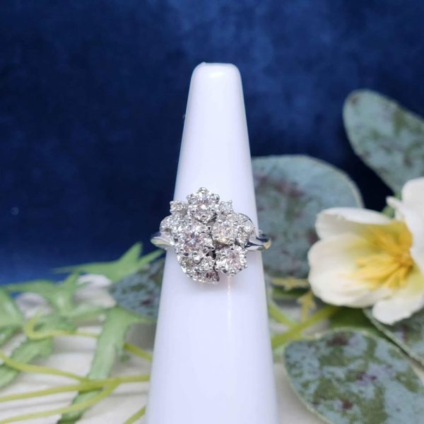 **VALUATED** 14CT White Gold Ring - GN320454 - Image 7