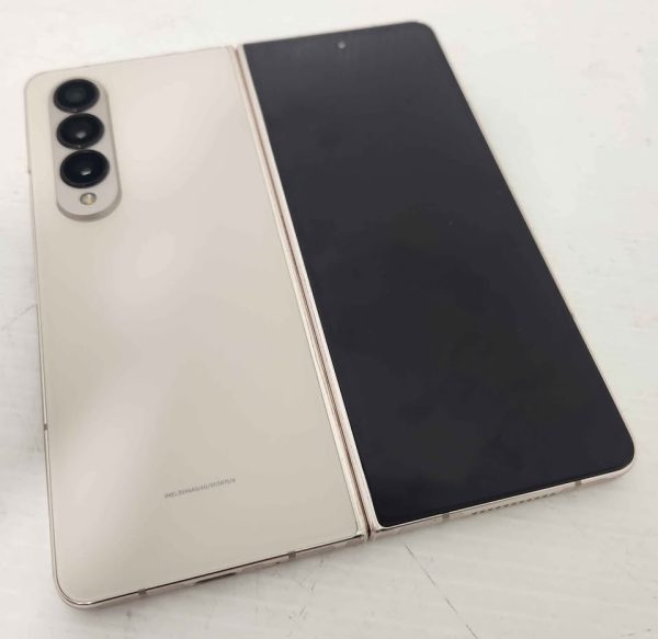Samsung Galaxy Z Fold4 1TB #GN376416 - Image 18
