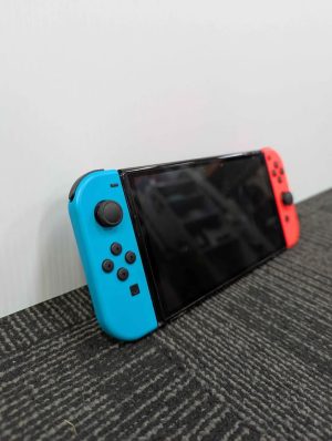 Nintendo Switch Console (HAC-001) - BP379671