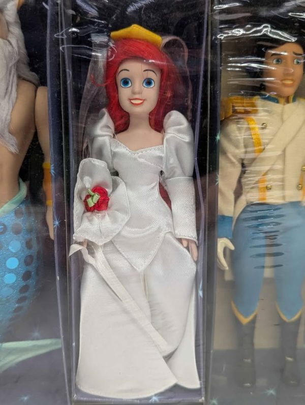 DeAgostini Disney 6 Pce The Little Mermaid Porcelain Doll Figures - BP380327 - Image 3