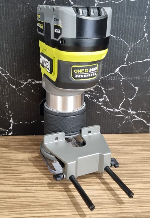 Ryobi 18V Router TW376173 - Image 3