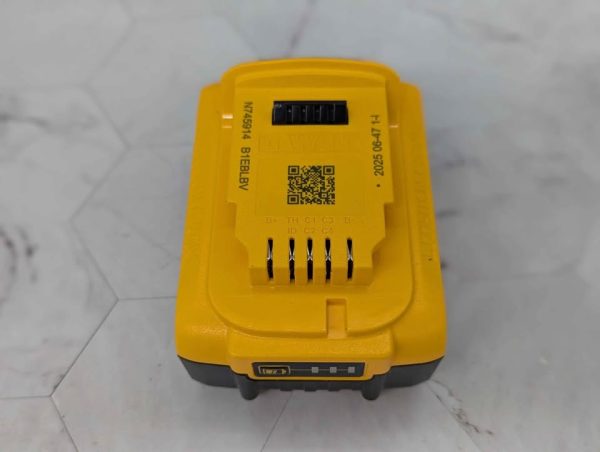 DeWalt 18V XR 5Ah Battery - BP376597-2 - Image 3