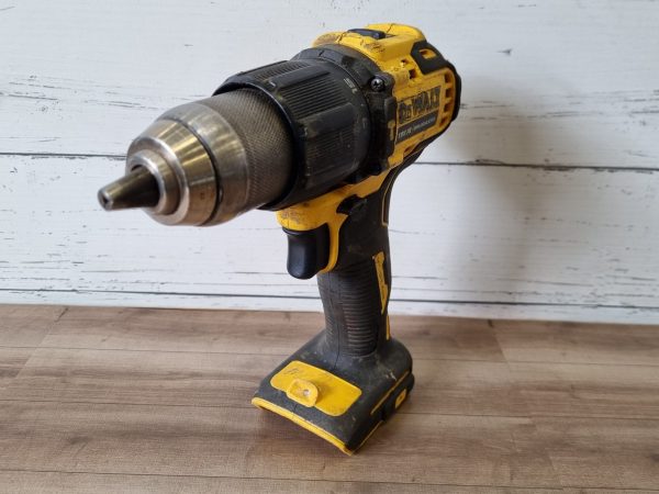 DeWalt 18V Drill Driver TW373873 - Image 7