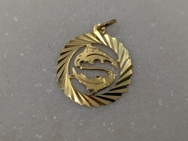 Ladies 14CT Yellow Gold Pisces Pendant (1.34gms) - BP367132 - Image 2