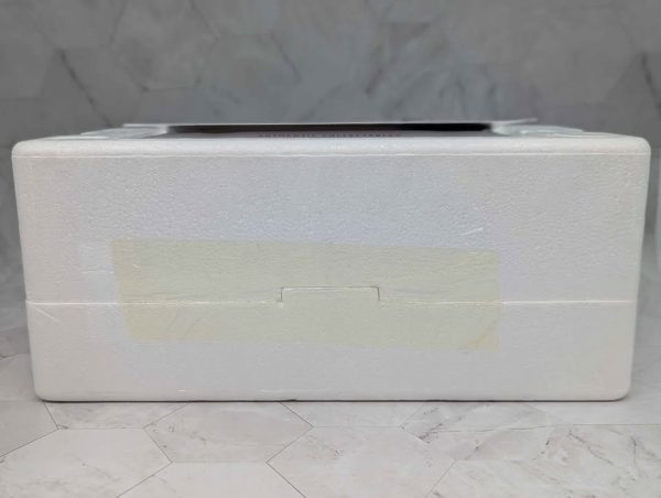 Authentic Collectables Ford FGX Falcon White Plain Body Model Car - BP375548-5 - Image 6