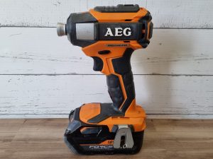 AEG 18V Impact Driver TW376201