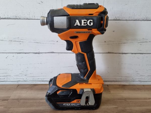 AEG 18V Impact Driver TW376201 - Image 5