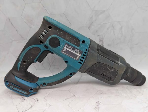 Makita 18V SDS Plus Rotary Hammer Skin-Only (DHR202) - BP376761 - Image 3