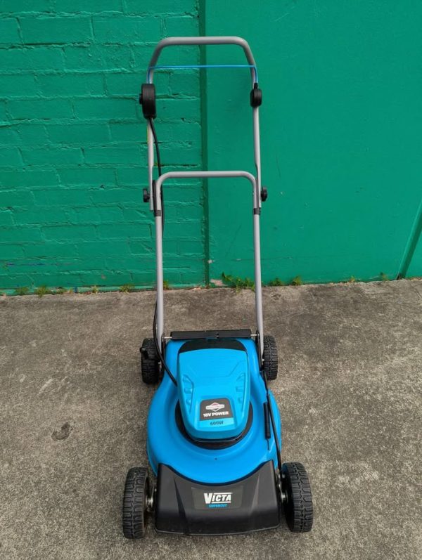 Victa 18V Supercut Electric Mower - BP367066 - Image 2