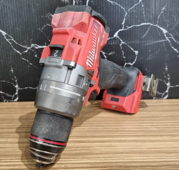 Milwaukee 18V Drill Driver TW371552 - Image 7