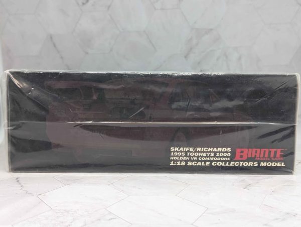 Biante 1:18 Skaife/Richards 1995 Holden VR Commodore Model Car - BP376675 - Image 3