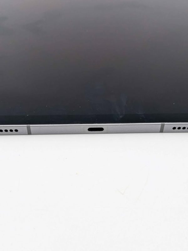 iPad Pro 6th Generation - BL360448 - Image 7