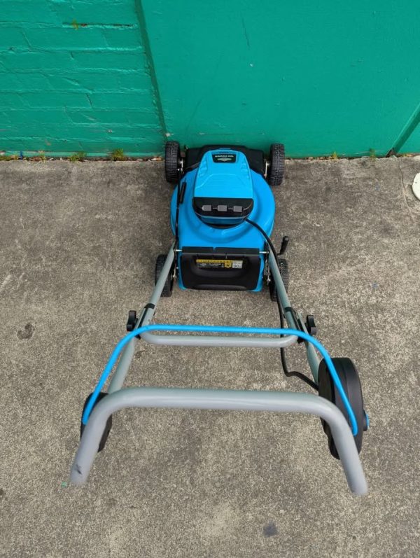 Victa 18V Supercut Electric Mower - BP367066 - Image 5