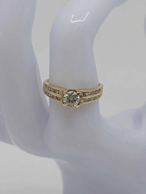 Ladies 14ct Gold Diamond Set Ring - BL340533