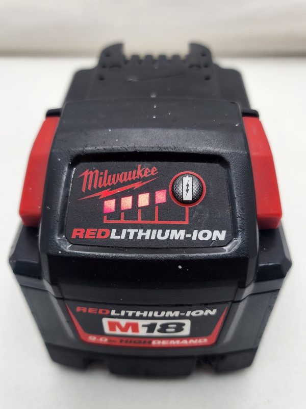 Milwaukee 9.0AH "High Demand" M18 Battery - IP378174 - Image 4