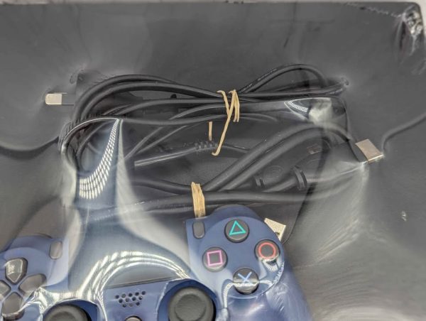 Sony PlayStation 4 Pro Console (CUH-7202B) - BP379094 - Image 5