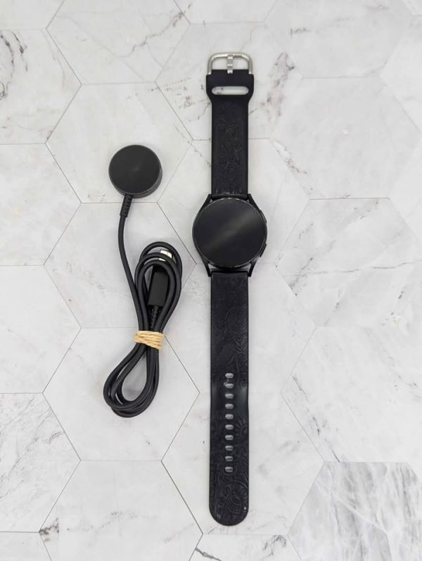 Samsung Galaxy 40mm Watch6 Smart Watch (Bluetooth+4G) - BP378323 - Image 3