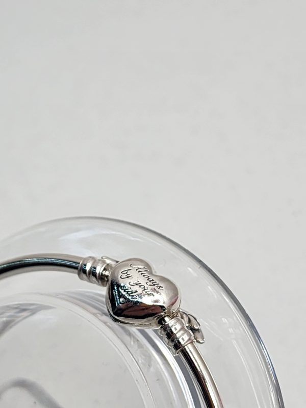 Pandora Moments Winged Heart Clasp Bangle 925ct - IP377437 - Image 3