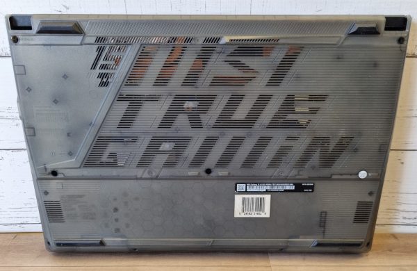 MSI Cyborg 15 Gaming Laptop TW378901 - Image 10