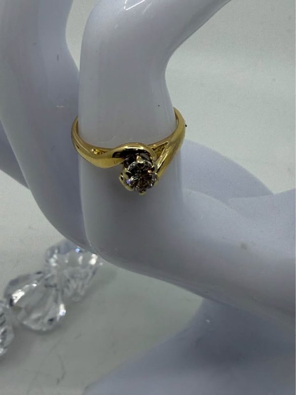 Ladies 18ct Yellow Gold Solitaire Ring - BL359191 - Image 2