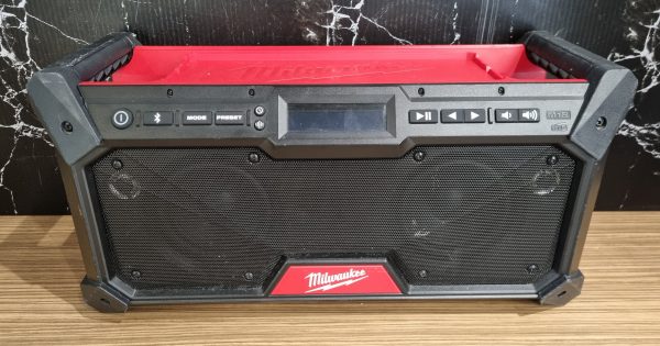 Milwaukee 18V Work Radio TW373636
