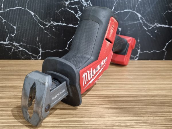 Milwaukee 18V Reciprocating Saw TW375667 - Image 3