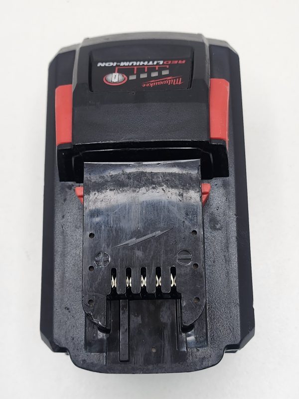 Milwaukee 12AH 18V Battery Lithium-Ion - IP378186 - Image 6