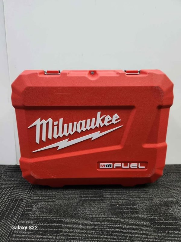 Milwaukee 18V Finishing Nailer Skin-Only (M18 FN18GS) - BP378633 - Image 7