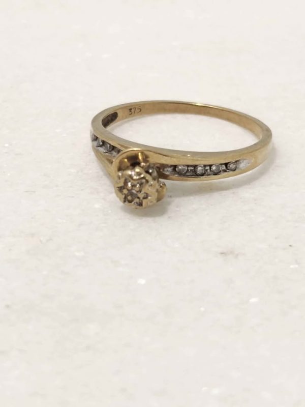 9CT YELLOW GOLD RING (SIZE:O) #GN377280 - Image 4