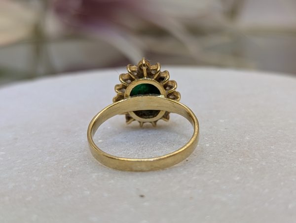 Lady's 18CT Yellow Gold, Green and Clear Stone Dress Ring (3.0gms) - BP369692 - Image 4