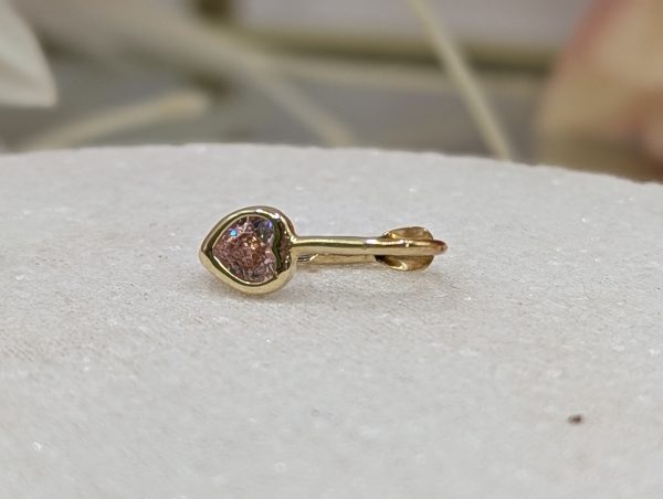 Ladies 9CT Yellow Gold and Pink Heart Stone Earrings (1.07gms) - BP378325 - Image 2