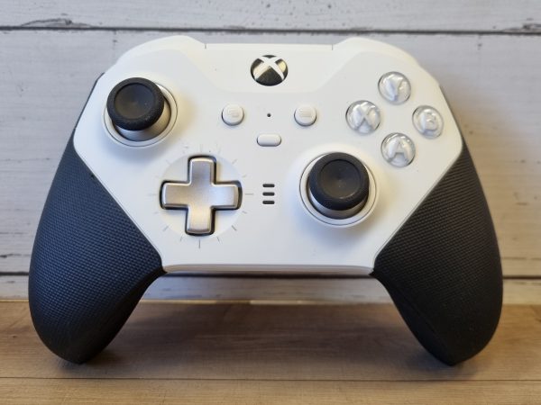 Xbox Elite Series 2 Controller TW376572 - Image 2