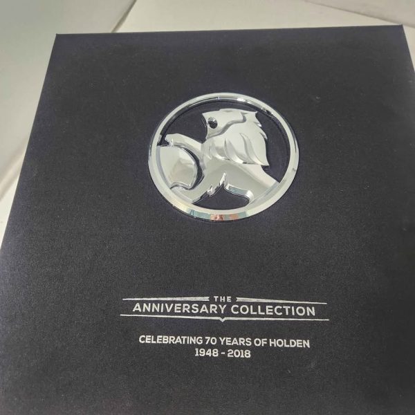 HOLDEN COLLECTABLE BADGE ANNIVERSARY EDITION #GN352282 - Image 10