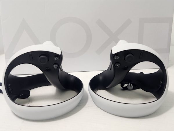 PlayStation VR2 Headset W/ Controllers & PC Adapter #GN376360 - Image 20