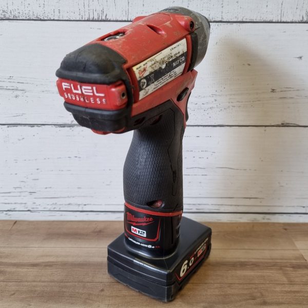 Milwaukee 12V Compact Impact Driver TW379128 - Image 10