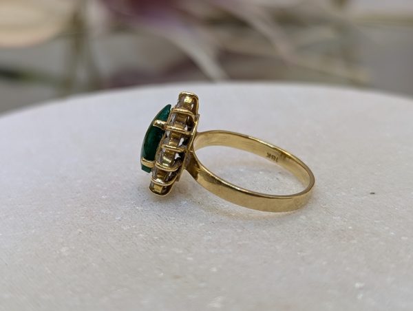 Lady's 18CT Yellow Gold, Green and Clear Stone Dress Ring (3.0gms) - BP369692 - Image 5