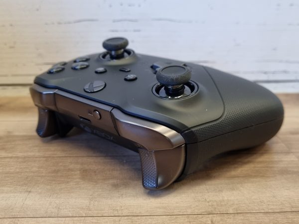 Xbox Elite Series 2 Controller TW376773 - Image 9