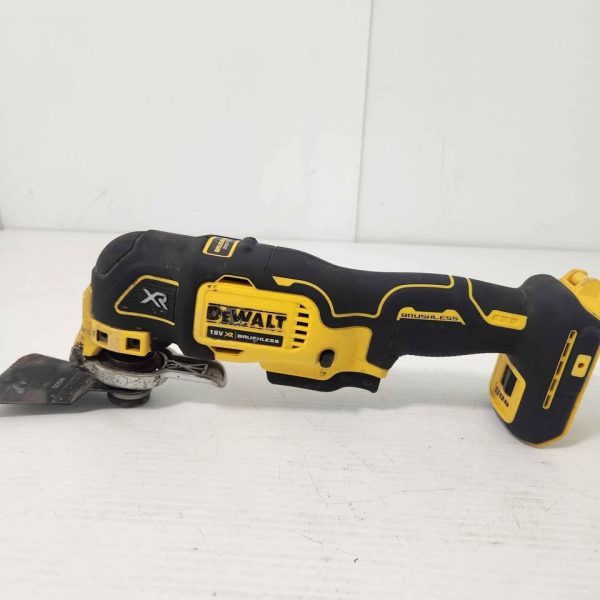 DEWALT MULTITOOL (SKIN ONLY) #GN375496 - Image 9