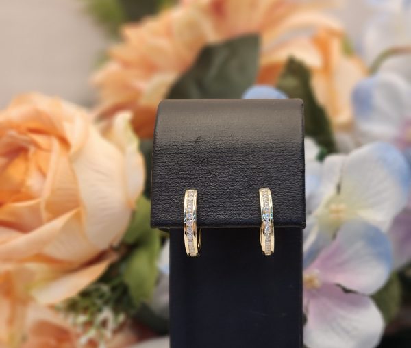 Ladies 9CT Yellow Gold Diamond Earrings - IP371474 - Image 10
